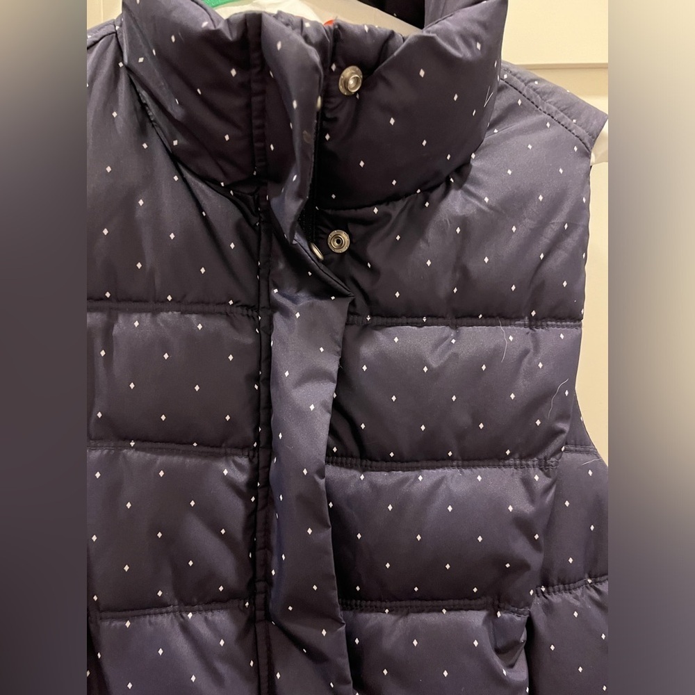 Gap XS navy w white polka dots puffer vest - Picture 2 of 5